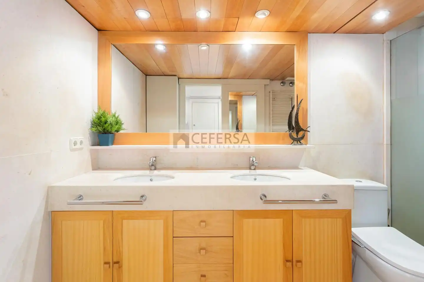 Baño de Piso en venta en Barcelona con Aire acondicionado, Calefacción y Parquet
