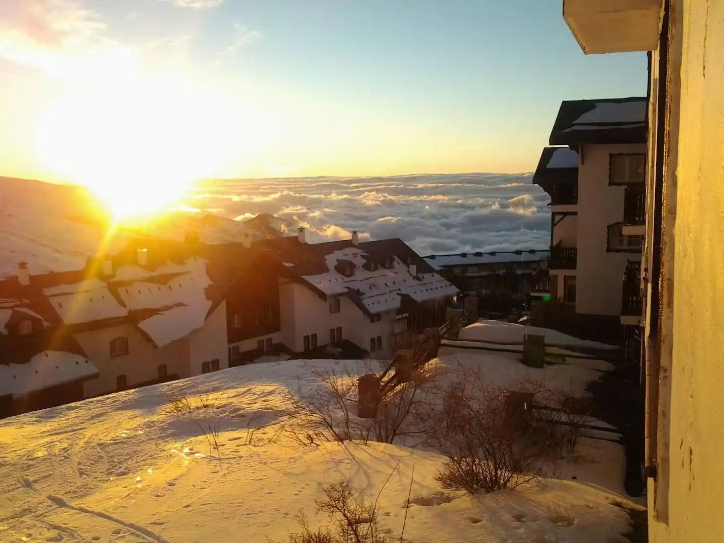 Vista exterior de Apartamento en venta en Sierra Nevada con Terraza