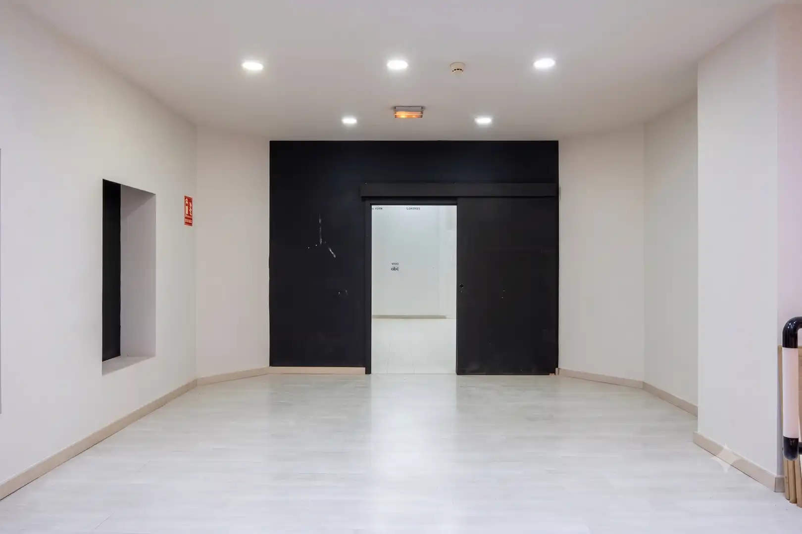 Local comercial en venda a Benito Blanco Rajoy 5, imagen 5