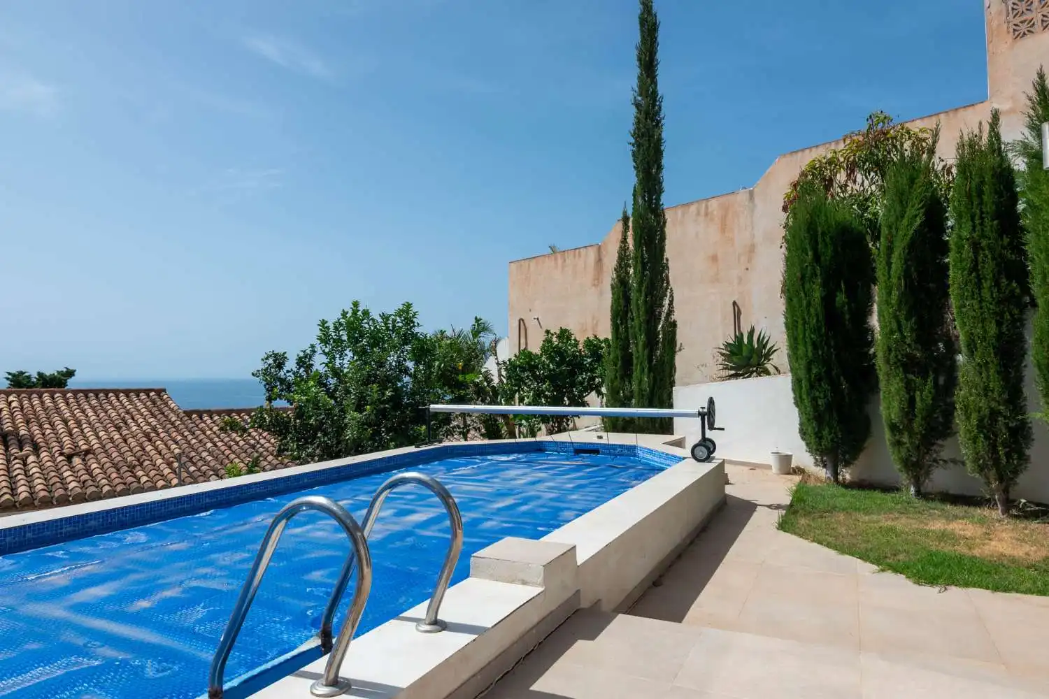 Piscina de Casa o xalet de lloguer en Salobreña amb Terrassa, Piscina i Moblat