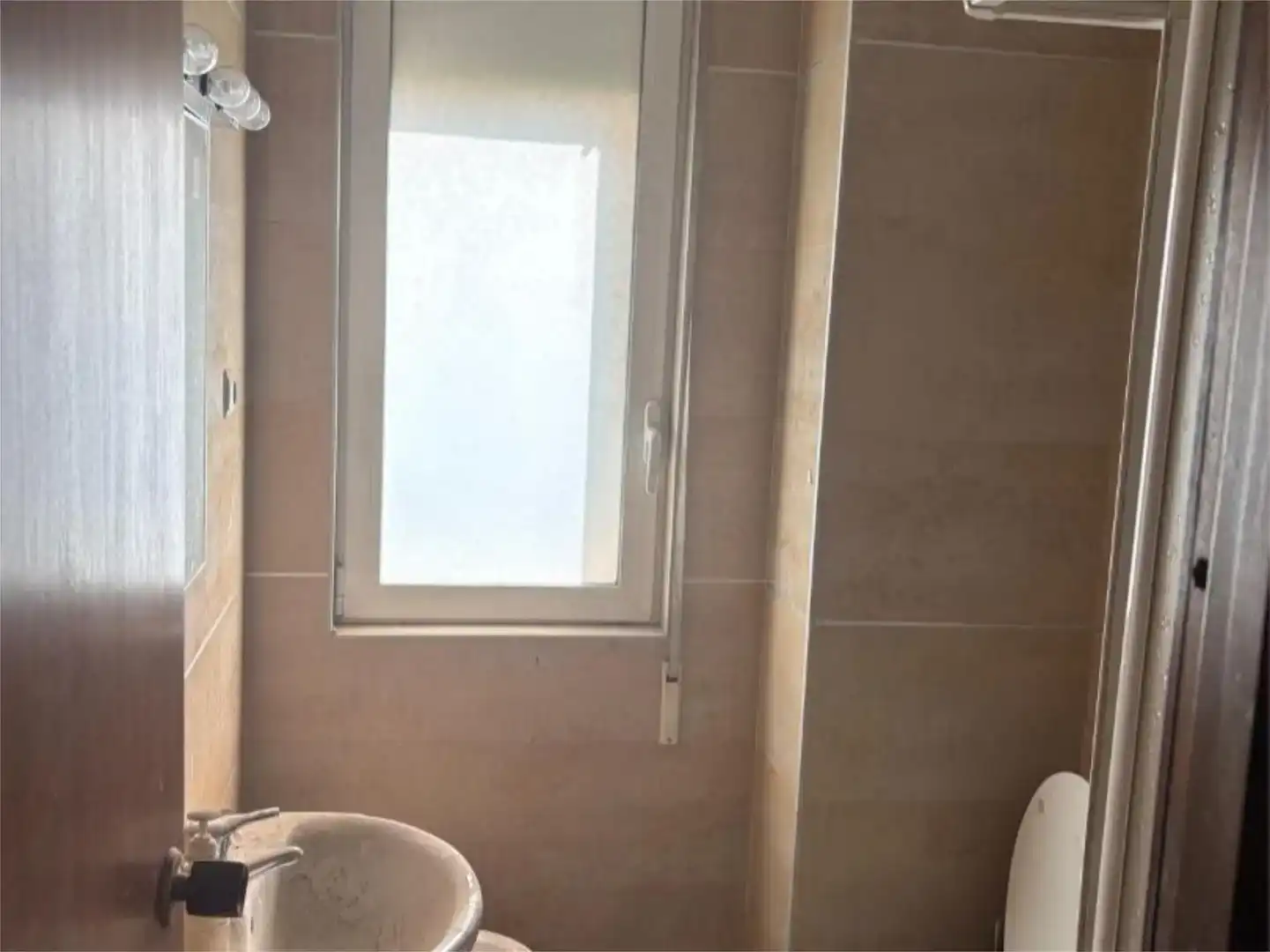 Baño de Piso en venta en Murcia con Trastero y Piscina