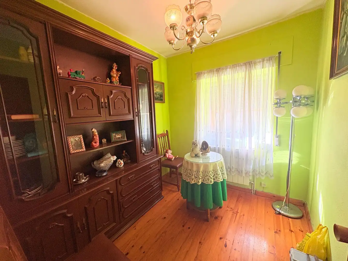 Comedor de Edificio en venta en Torre del Bierzo