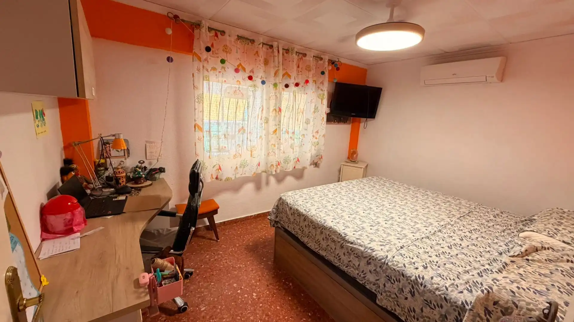 Bedroom of Houses for sale in Alberic  with Air Conditioner, Heating and Private garden