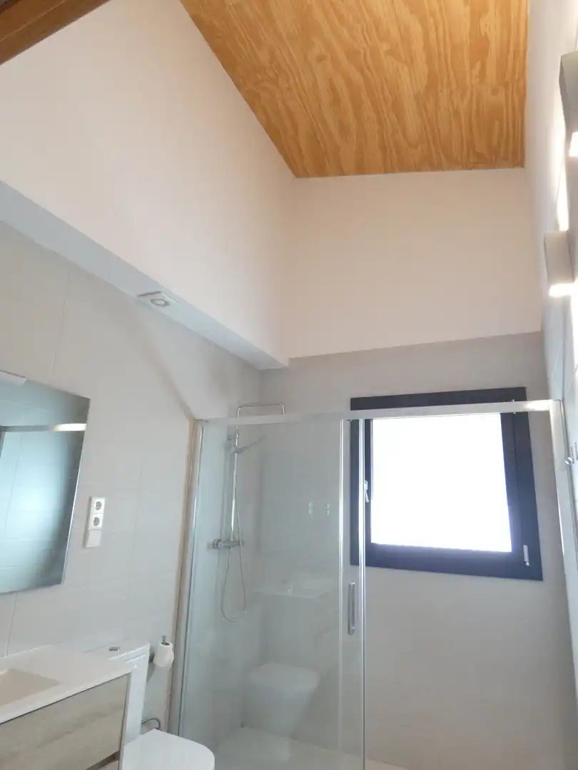 Bathroom of Detached homes for rent in Cerdanyola del Vallès  with Air Conditioner, Heating and Swimming Pool