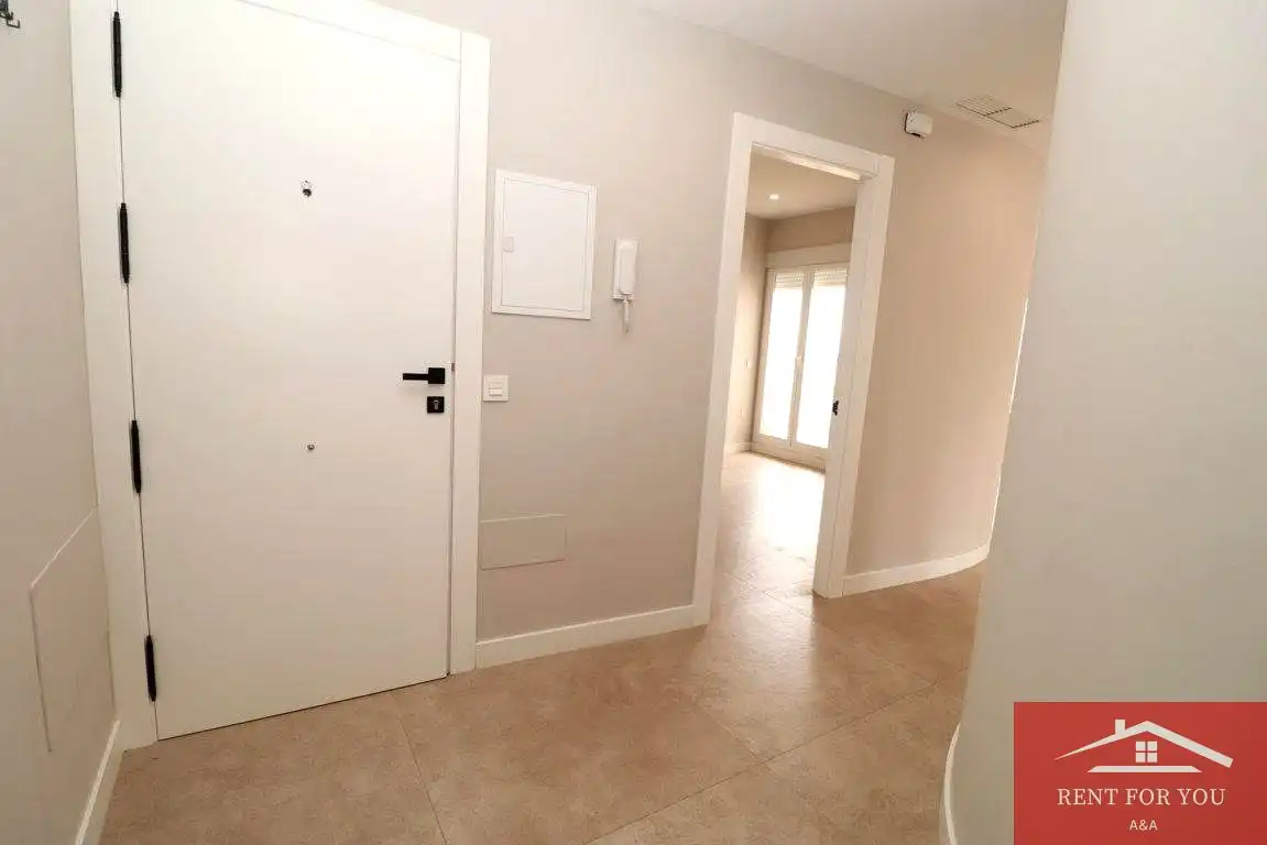 Wohnung zur Miete in Alhaurín El Grande mit Klimaanlage und Terrasse