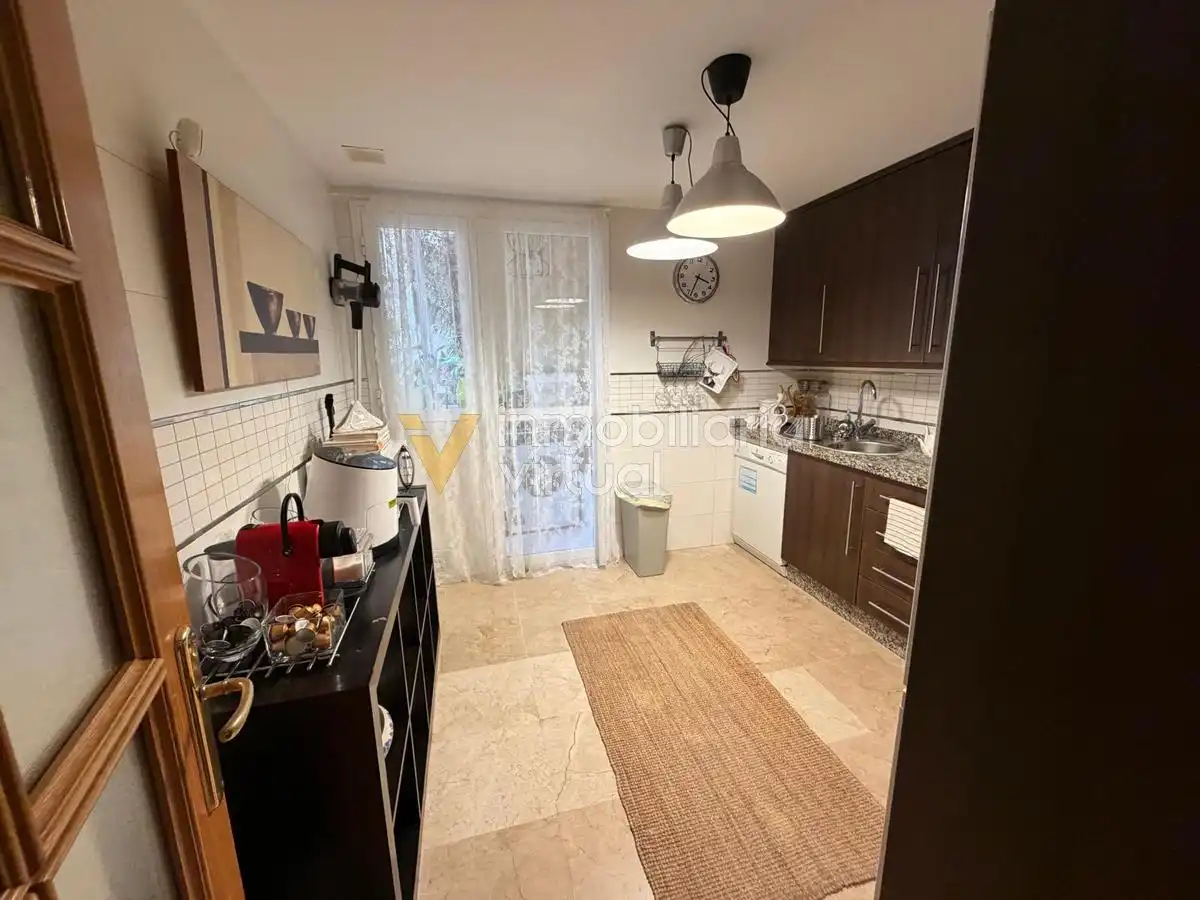 Piso con balcón en venta en Avenida de Luis Alberto de Cuenca 4, imagen 5