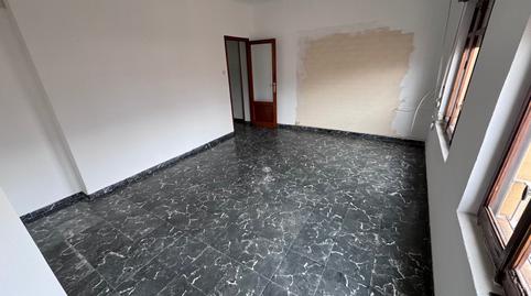 Photo 3 of Flat for sale in Calle de Cristóbal Amorós, El Carril - Paseo de Chapi, Villena