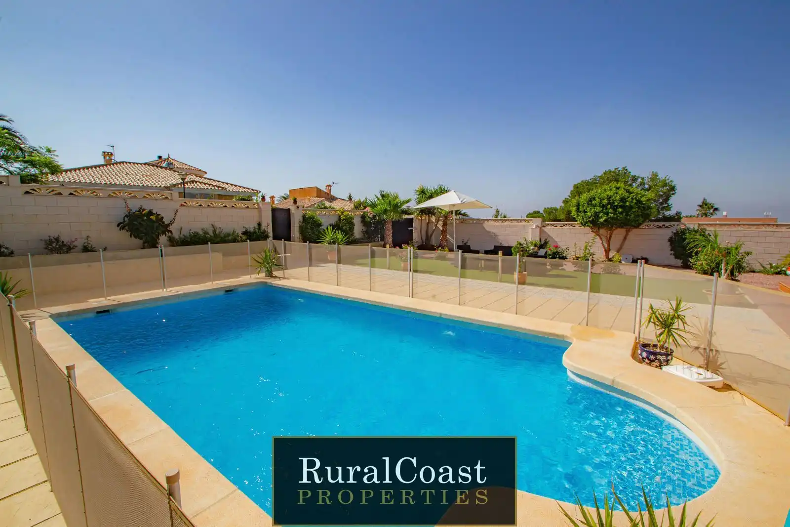 Vista exterior de Casa o chalet en venta en Busot con Calefacción, Terraza y Trastero