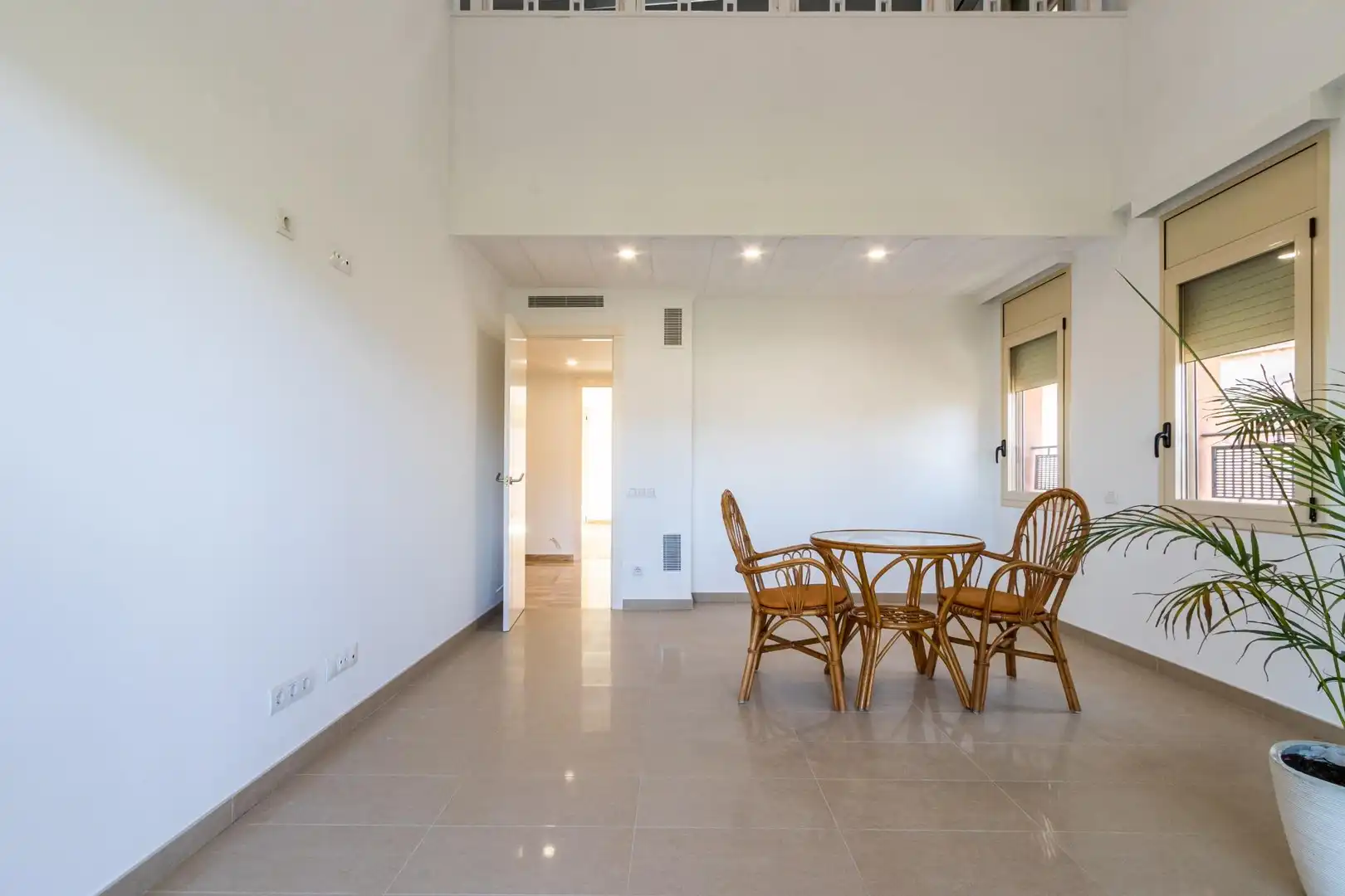 Menjador de Casa o xalet en venda en Castellar del Vallès amb Calefacció, Jardí privat i Terrassa
