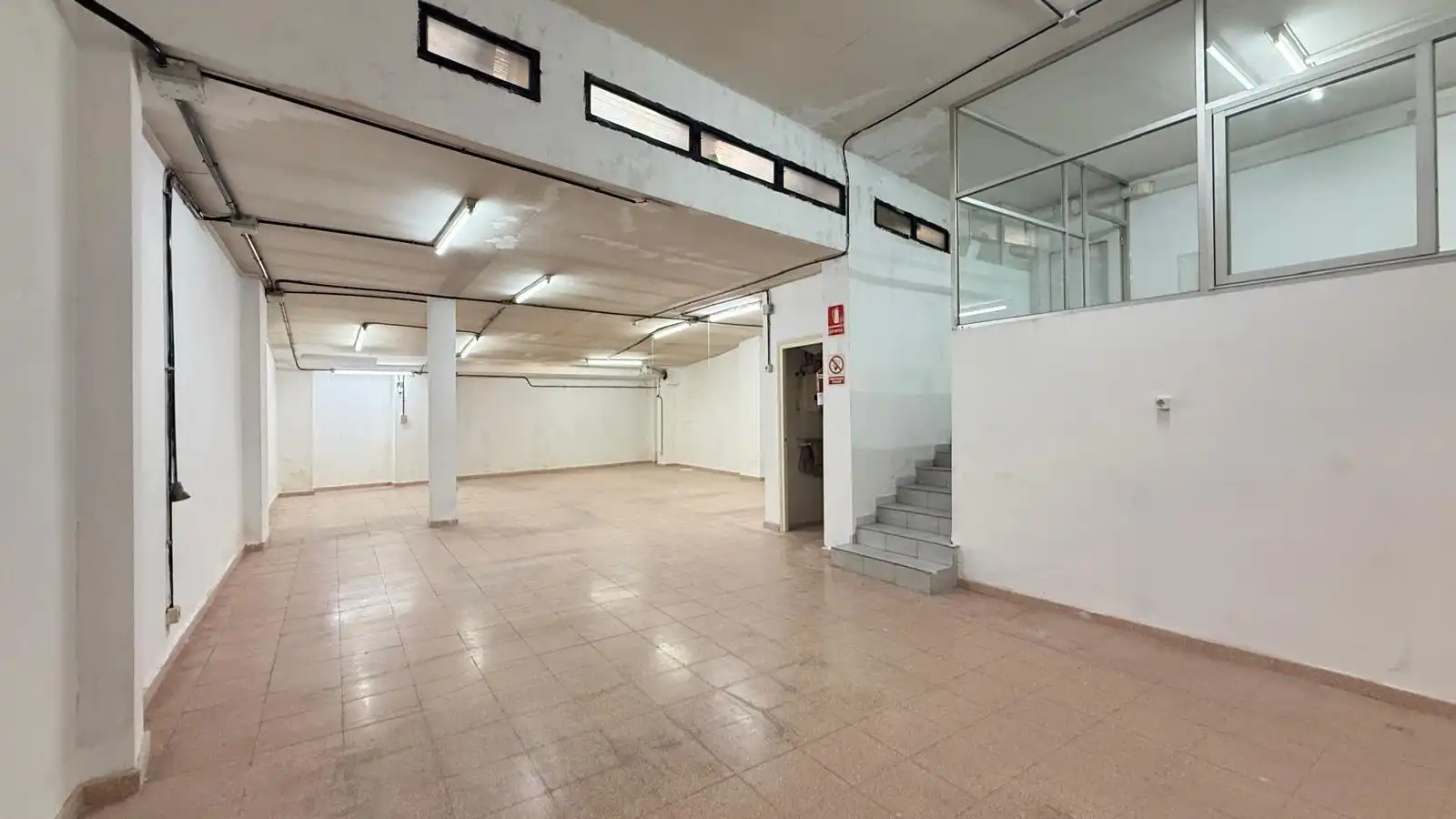 Local comercial en venda a Centre