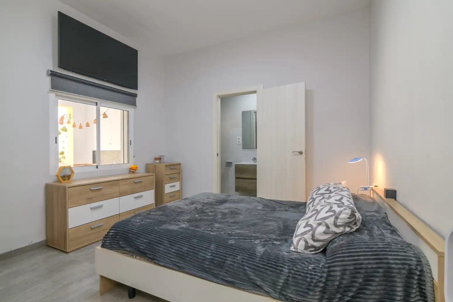 Habitación de Piso en venta en Viladecans con Terraza