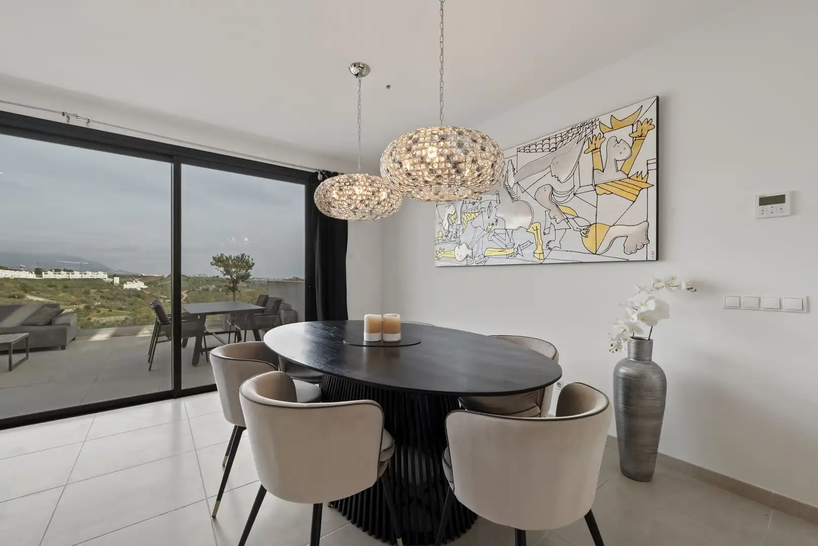 Esszimmer von Dachboden zum Verkauf in Mijas mit Klimaanlage, Terrasse und Schwimmbad