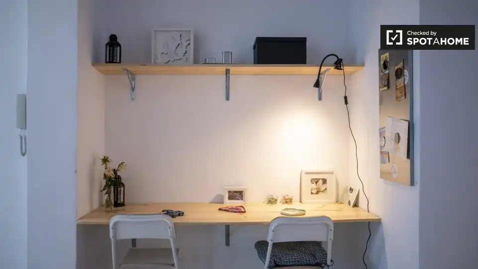 Appartamento con terrazza in affitto a Poblats Marítims, imagen 6