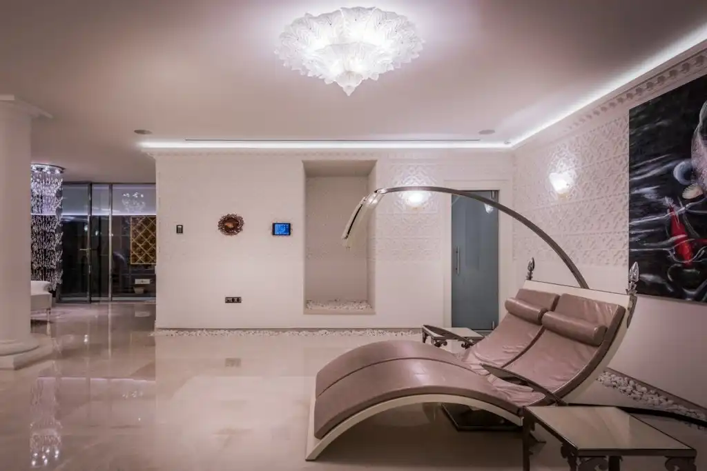Chalet con piscina en venta en Milla de Oro, imagen 29