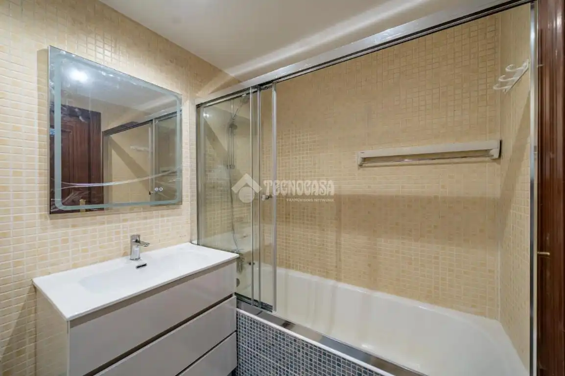 Wohnung zur Miete in Universidad - Malasaña