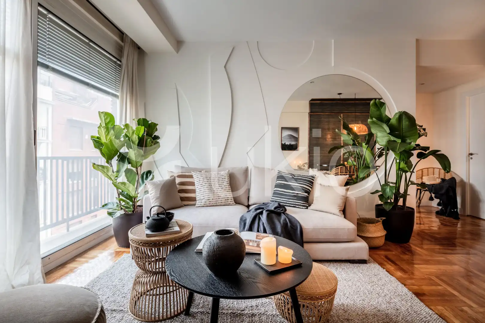 Living room of Apartments for rent in Madrid  with Air Conditioner, Heating and Furnished