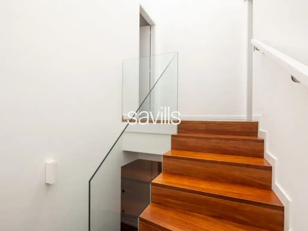 Haus oder Chalet zur Miete in Barcelona mit Privatgarten und Schwimmbad