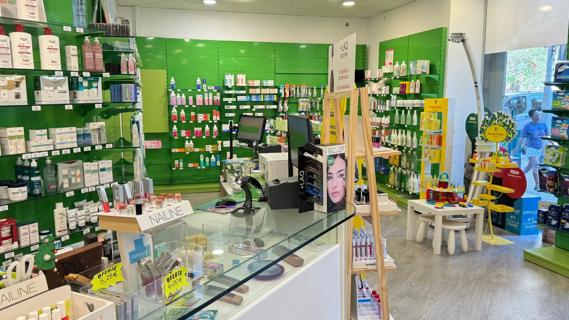 Local comercial en traspàs a Eixample