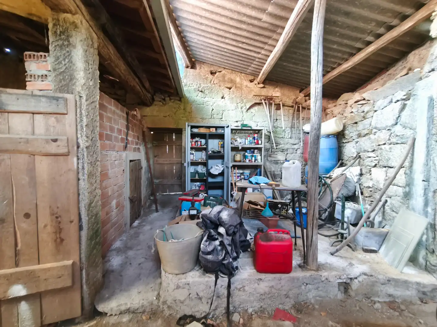 Casa o xalet en venda en Santiago de Compostela  amb Jardí privat, Terrassa i Traster