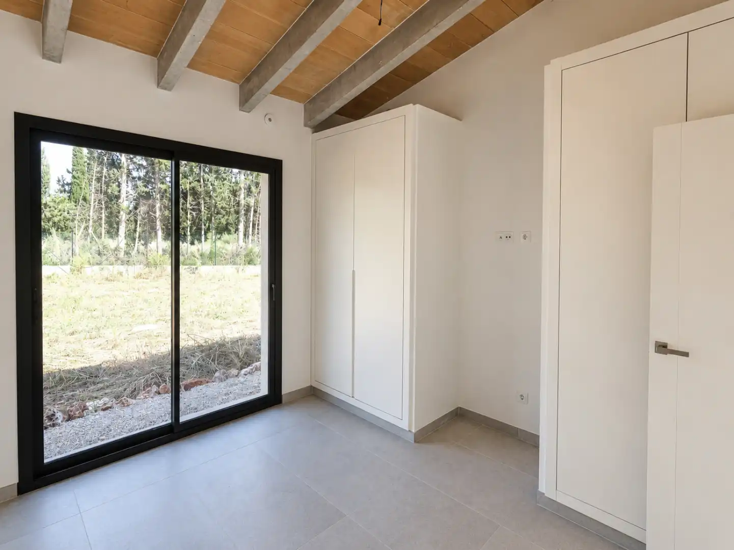 Houses for sale in Muro  with Air Conditioner, Heating and Private garden