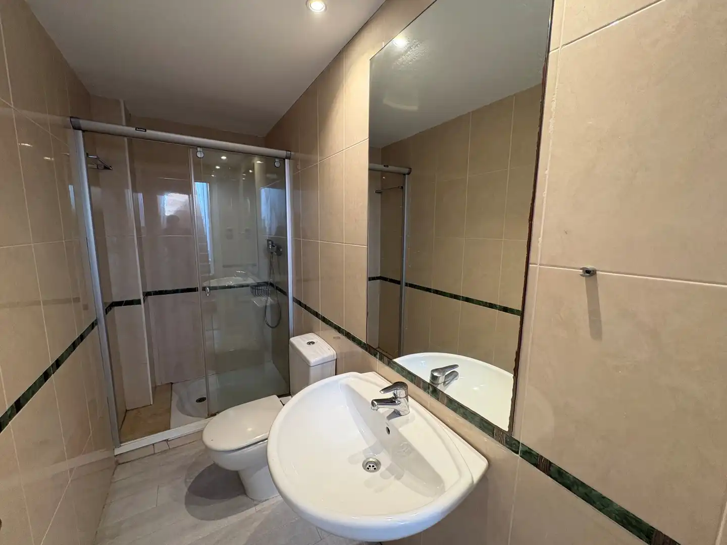 Baño de Dúplex en venta en Sant Pere de Ribes con Aire acondicionado, Calefacción y Parquet
