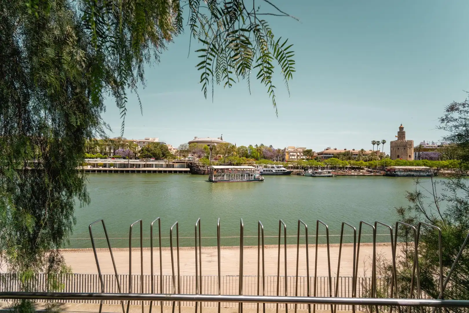 Piso con terraza en alquiler en Calle Betis, imagen 66