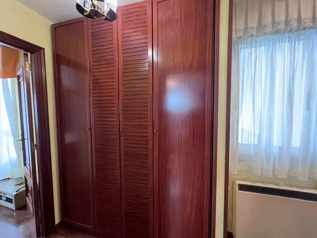 Habitación de Piso en venta en A Coruña Capital  con Calefacción, Parquet y Terraza