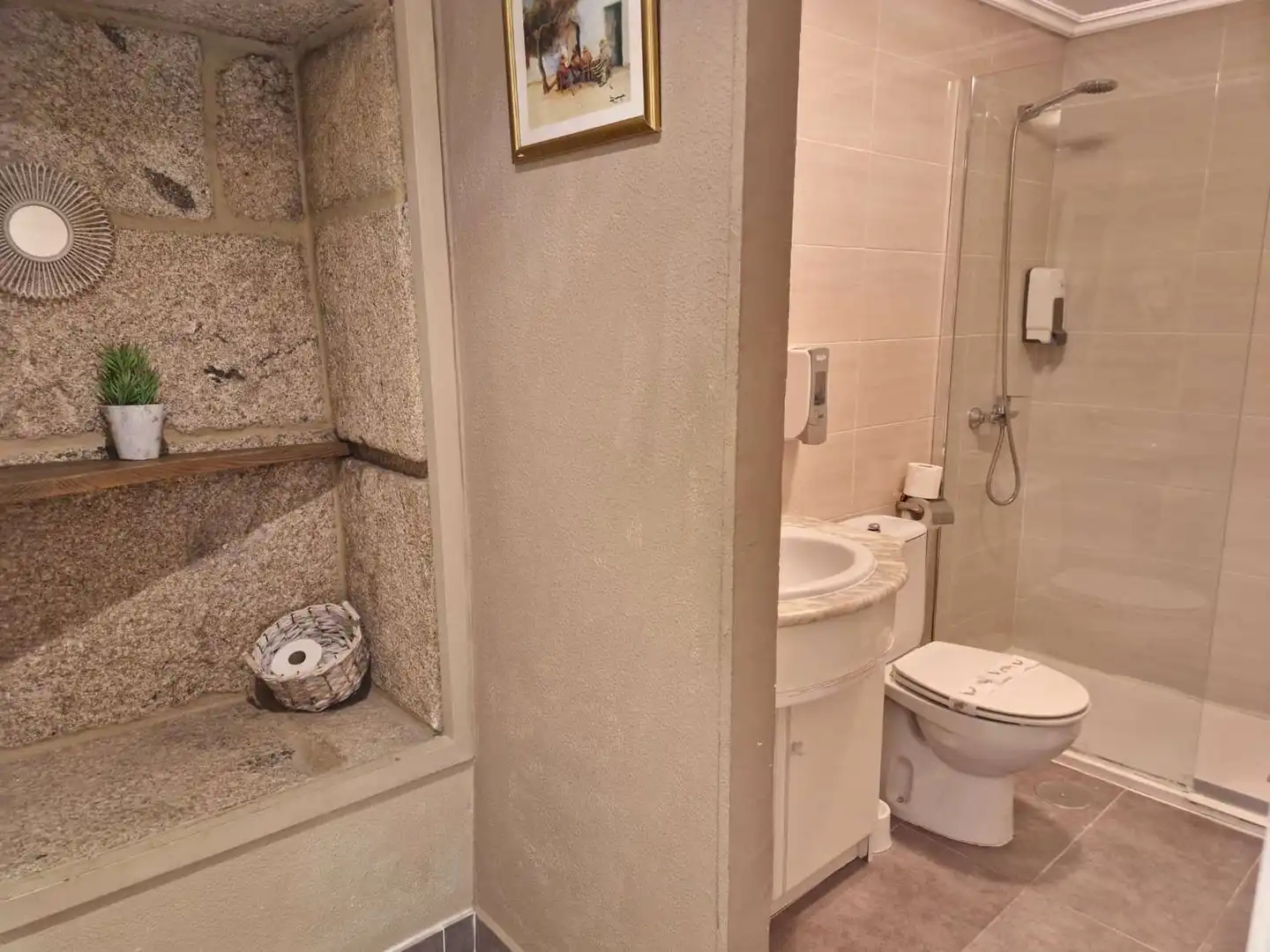 Badezimmer von Gebäude zum Verkauf in Brión