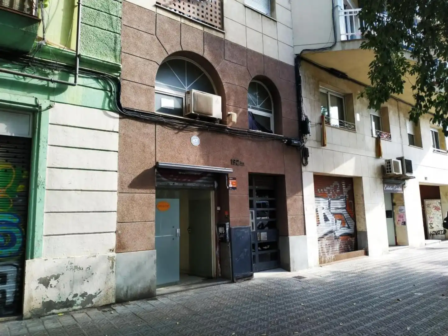 Exterior view of Commercial properties for sale in Barcelona