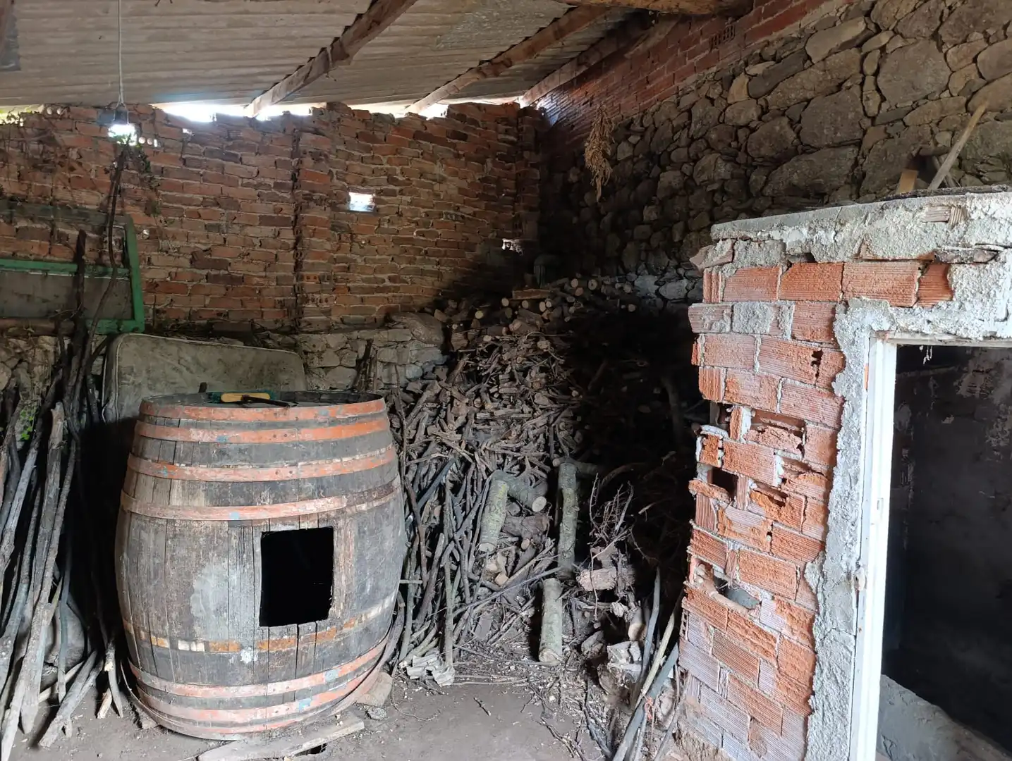 Finca rústica en venda en O Saviñao  amb Jardí privat i Traster