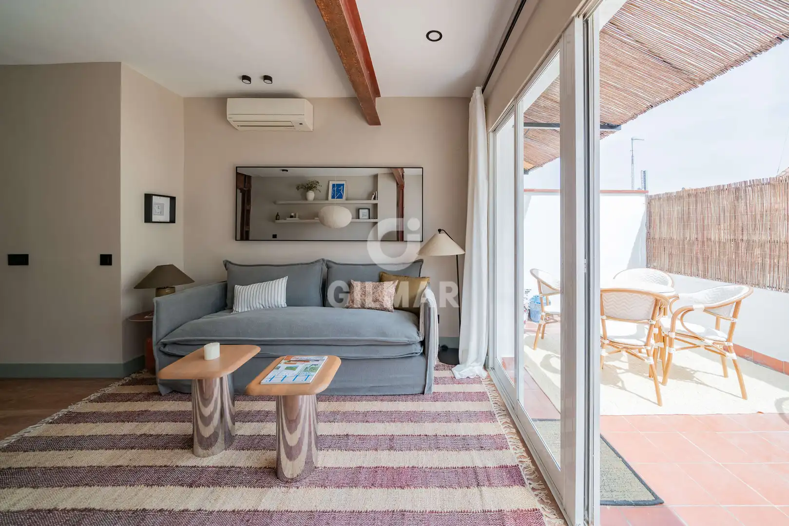 Habitación de Ático en venta en  Madrid Capital con Calefacción y Balcón