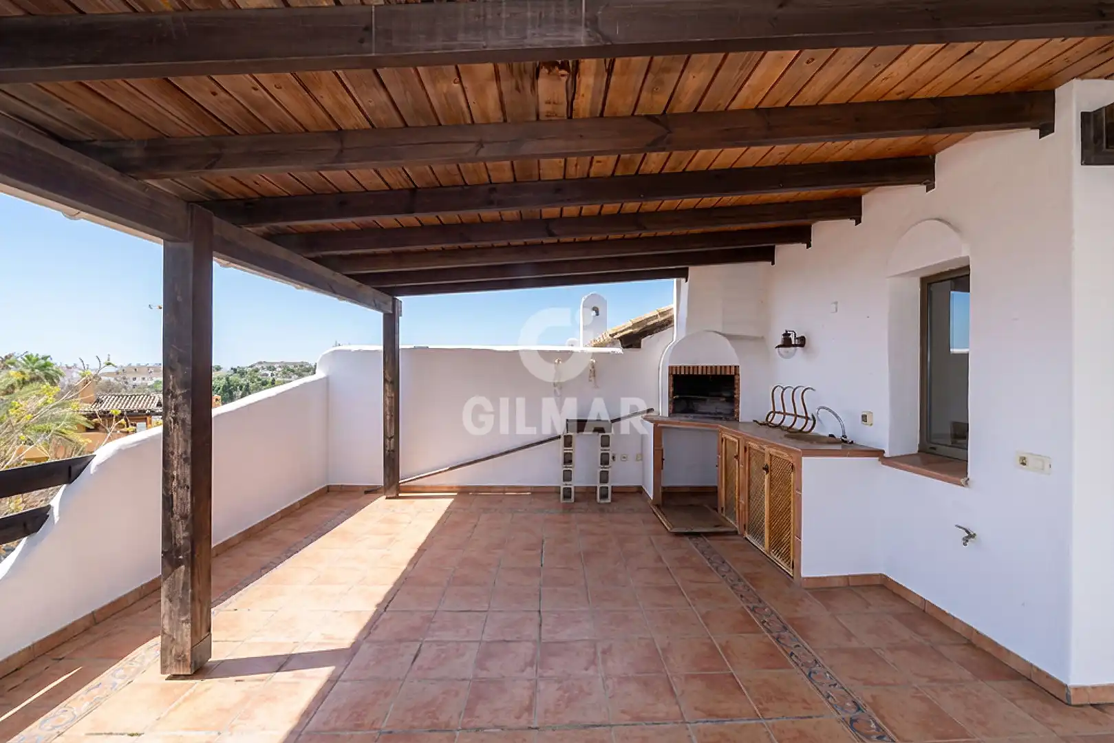 Terraza de Casa adosada en venta en Marbella con Calefacción, Jardín privado y Piscina