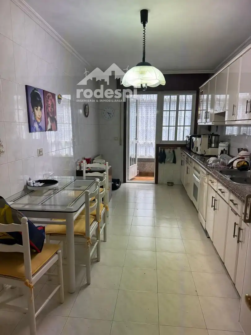 Flat with lift for sale in BRAÑA