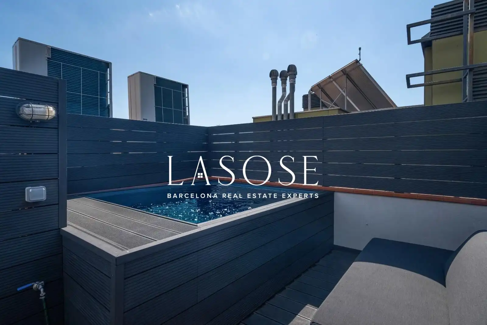 Terrasse von Dachboden zum Verkauf in Barcelona mit Klimaanlage, Heizung und Terrasse
