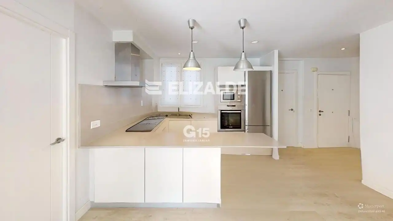Flat with terrace for sale in Antiguo, imagen 13