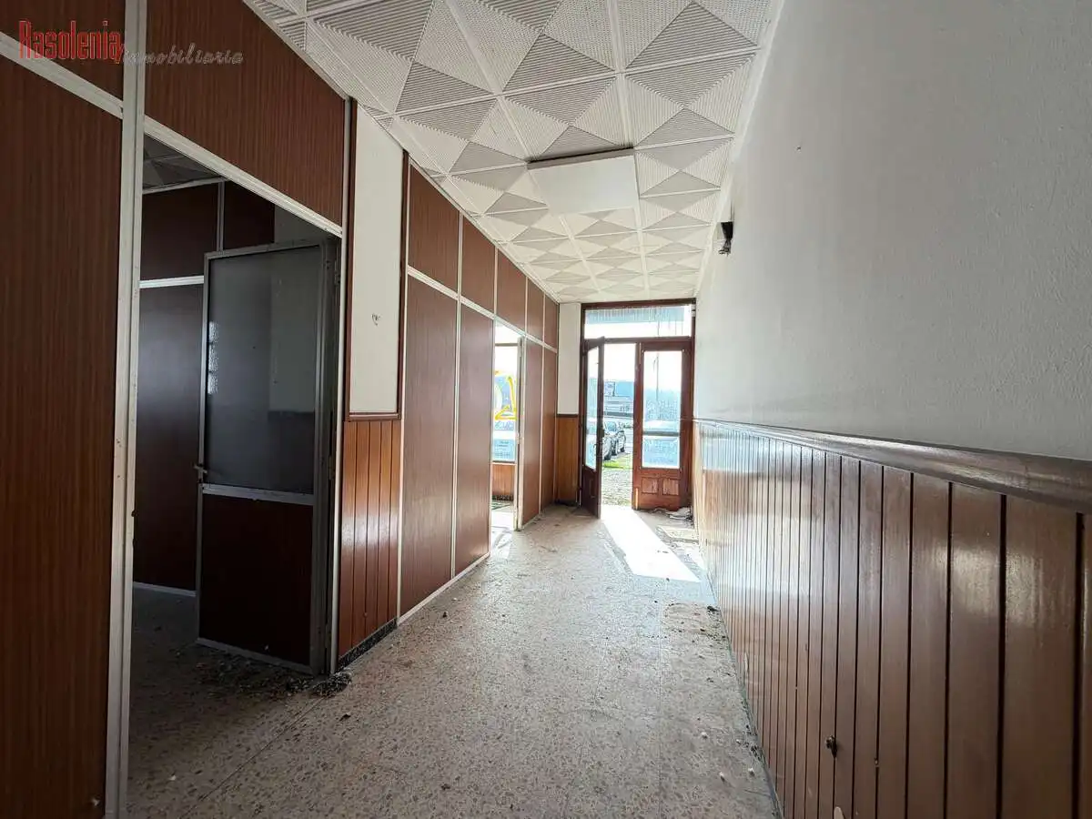 Business premises for sale in Das Pías 22, imagen 10
