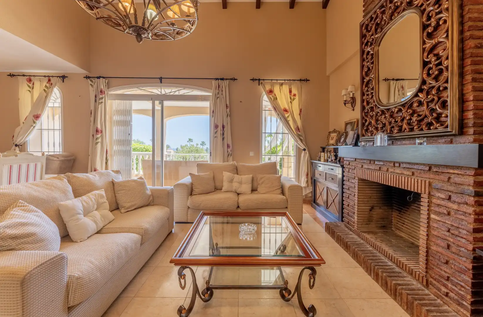 Chalet con terraza en venta en Calle los Hibiscus 10, imagen 4