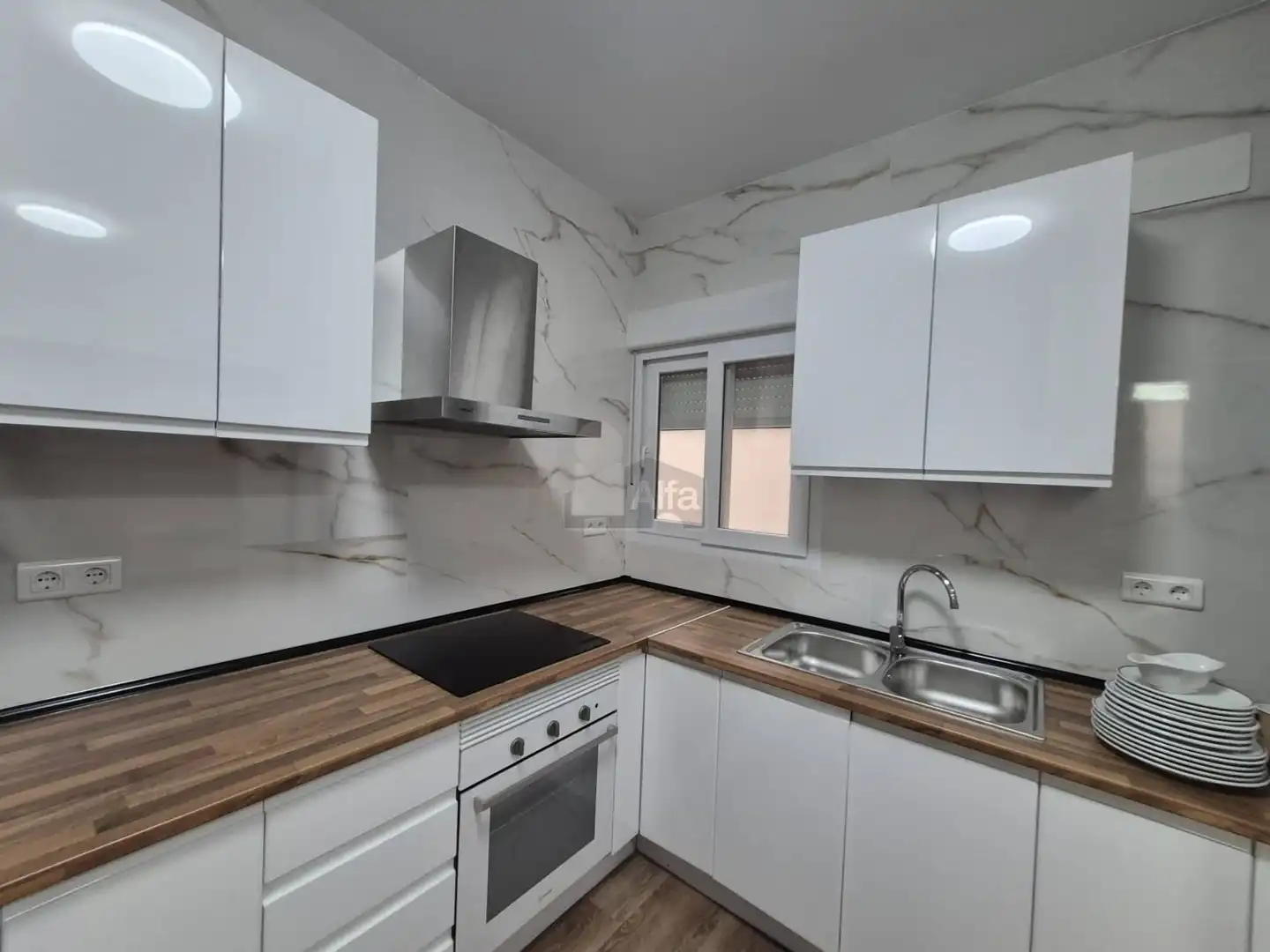 Habitación en Carrer de la Pobla de Farnals, 5, Albors