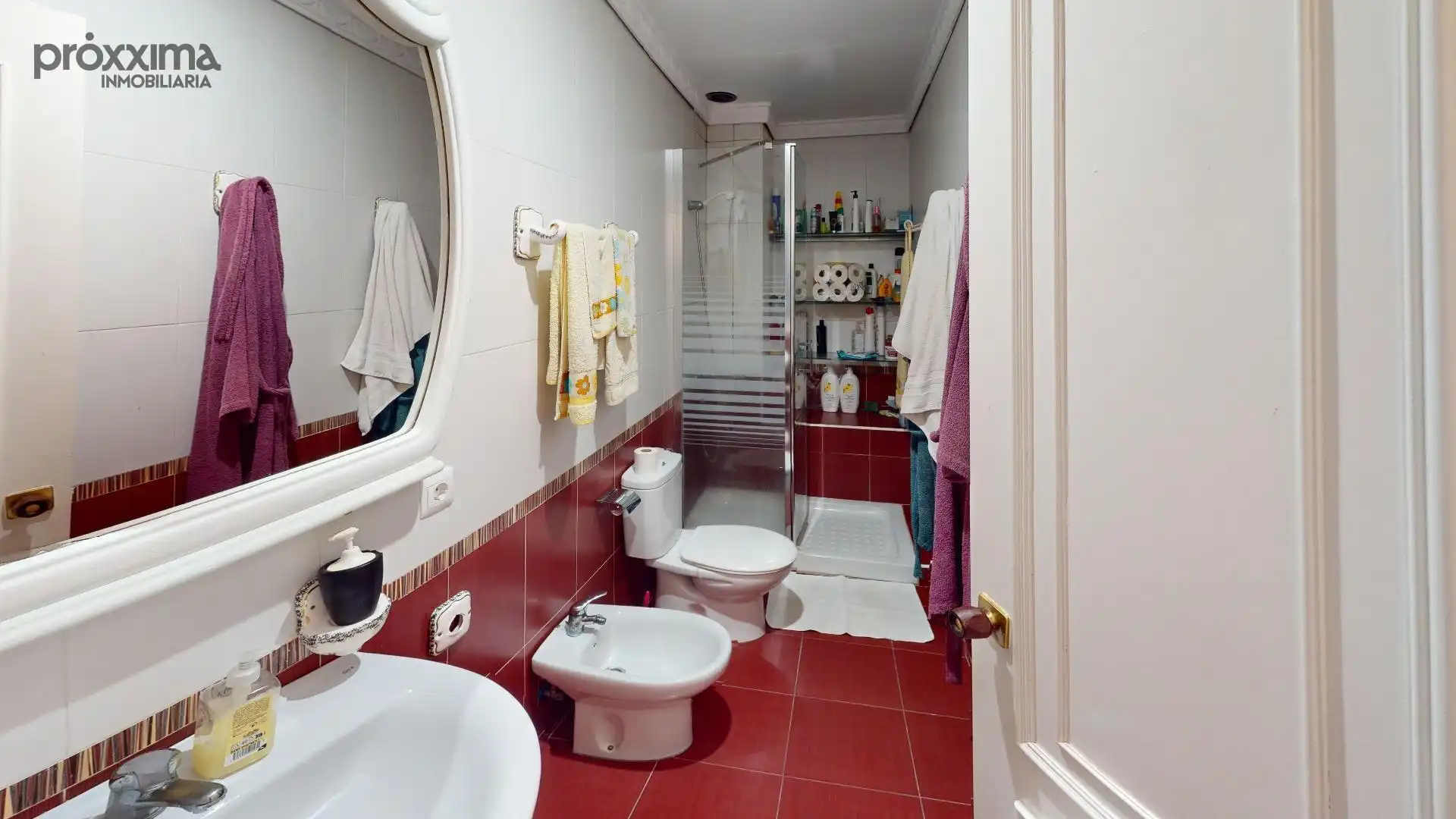 Bathroom of Detached homes for sale in Sevilla  with Air Conditioner, Terrace and Storage room