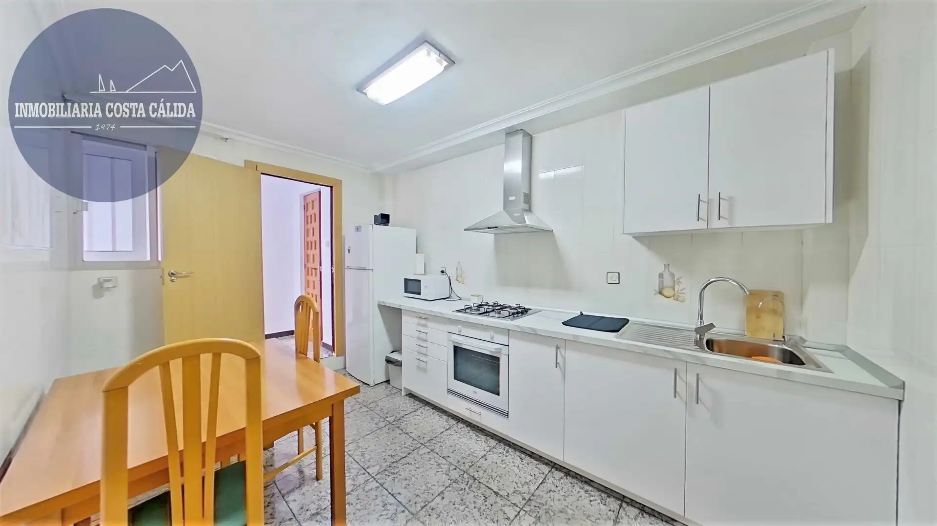 Cuina de Casa o xalet en venda en Águilas amb Aire condicionat, Calefacció i Terrassa
