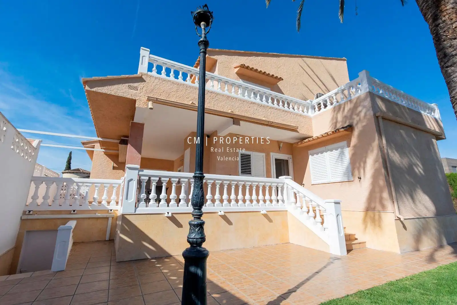 Houses for sale in Malaga, Entrepinos