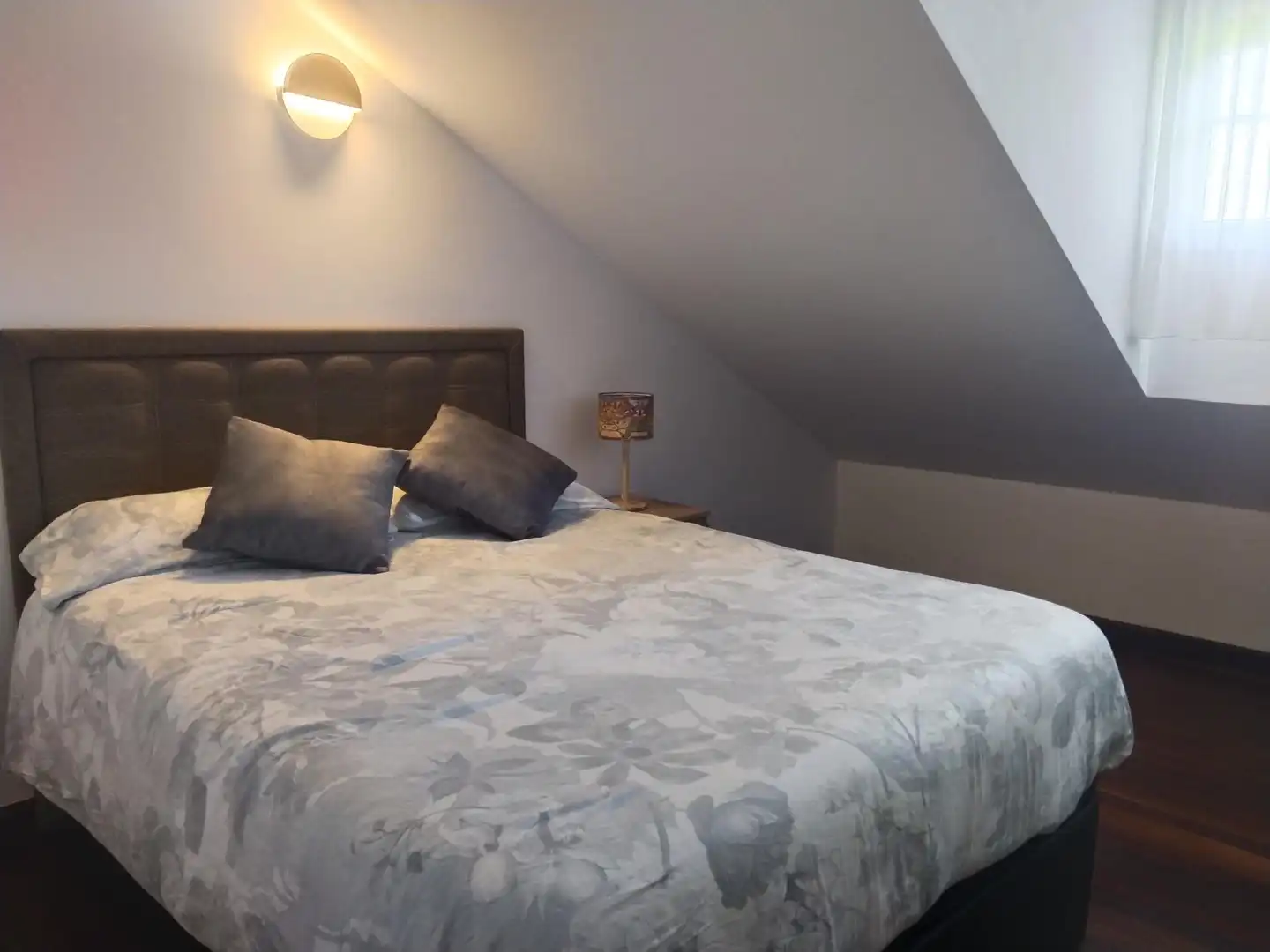 Habitación de Apartamento de alquiler en Castañeda con Parquet