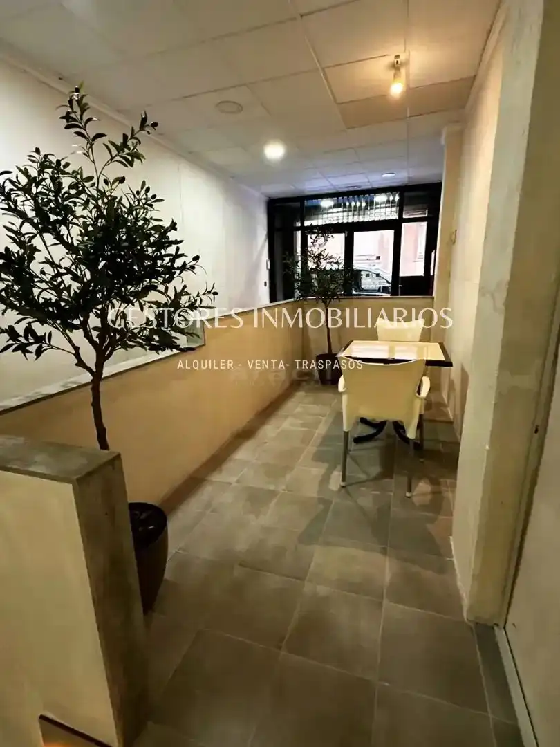 Local en traspaso en Alcoy / Alcoi con Aire acondicionado y Amueblado