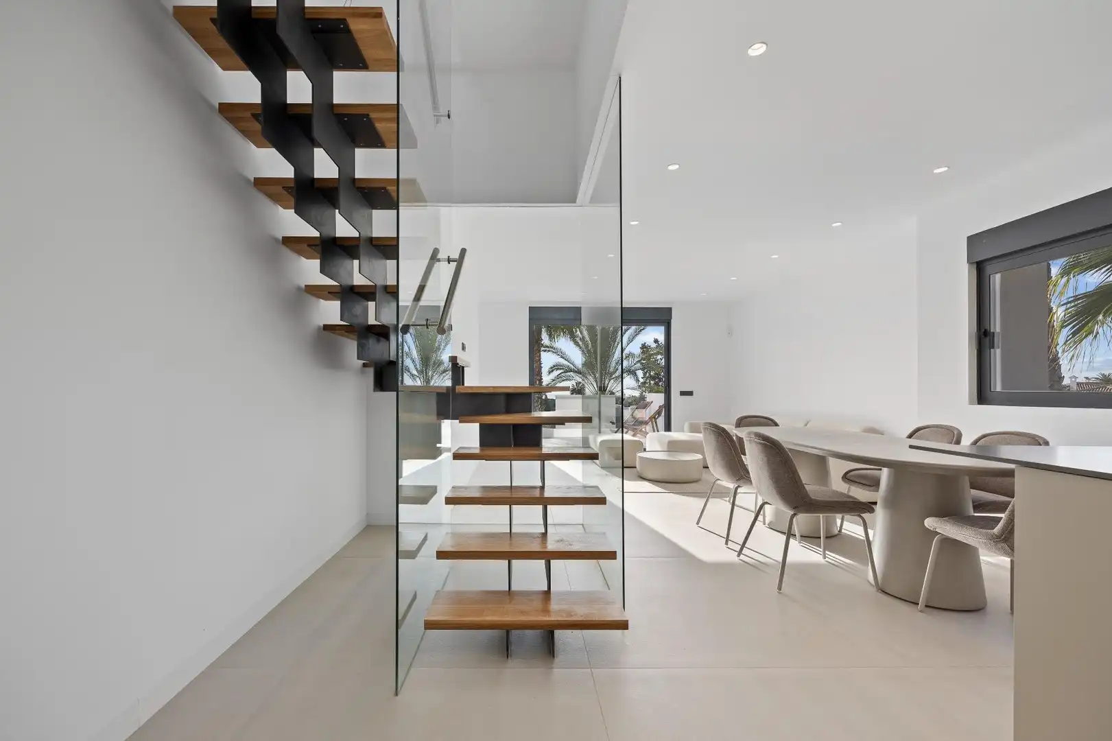 Attic for sale in Estepona  with Air Conditioner, Heating and Terrace