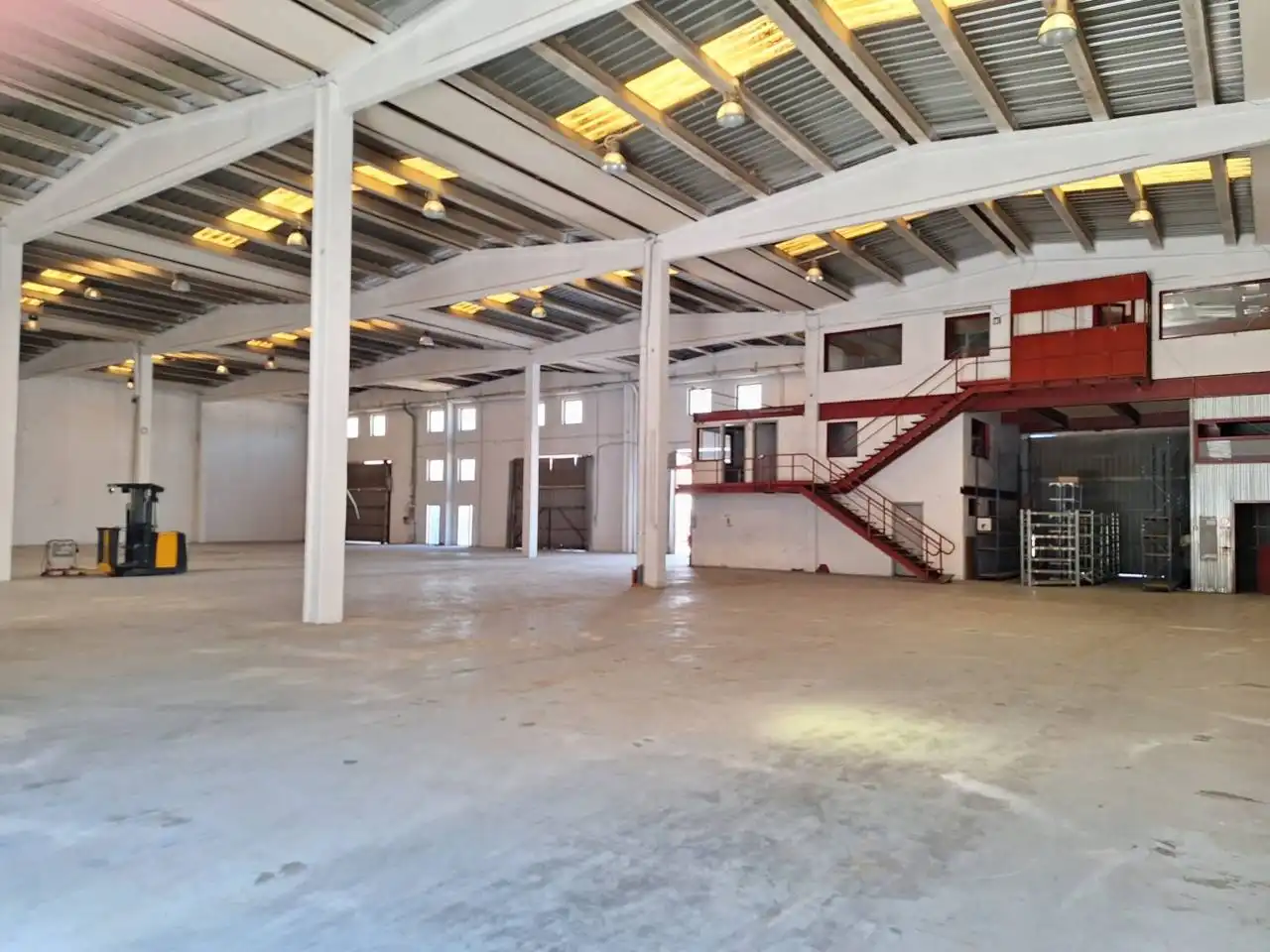 Industriegebäude zur Miete in Les Franqueses del Vallès