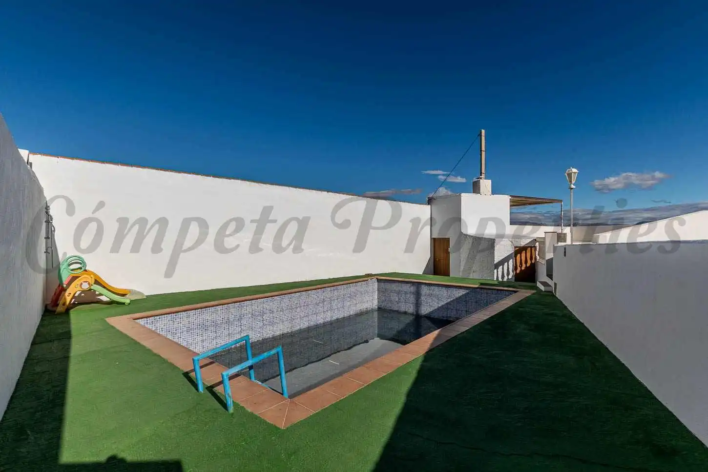 Casa amb piscina en venda a Macharaviaya, imagen 3