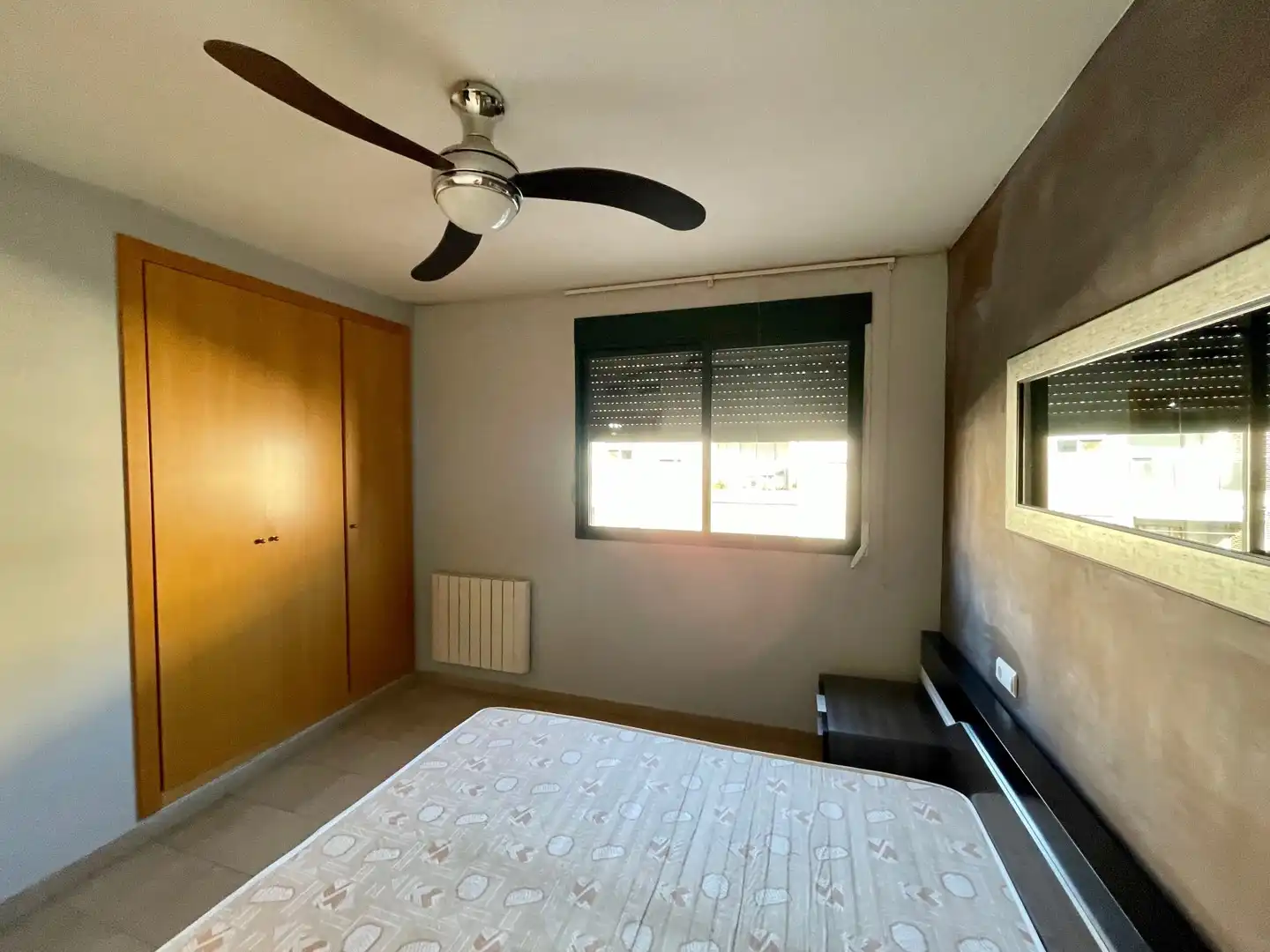Habitación de Piso de alquiler en Catarroja con Amueblado