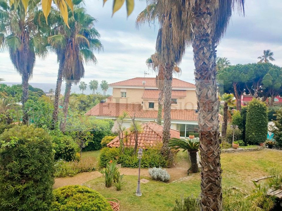 Garden of House or chalet for sale in Alella  with Air Conditioner, Heating and Private garden