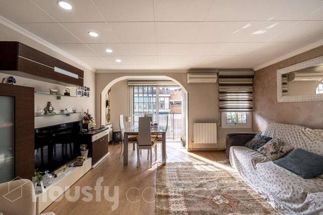 Piso en Venta en PS VALLDAURA, . en La Guineueta