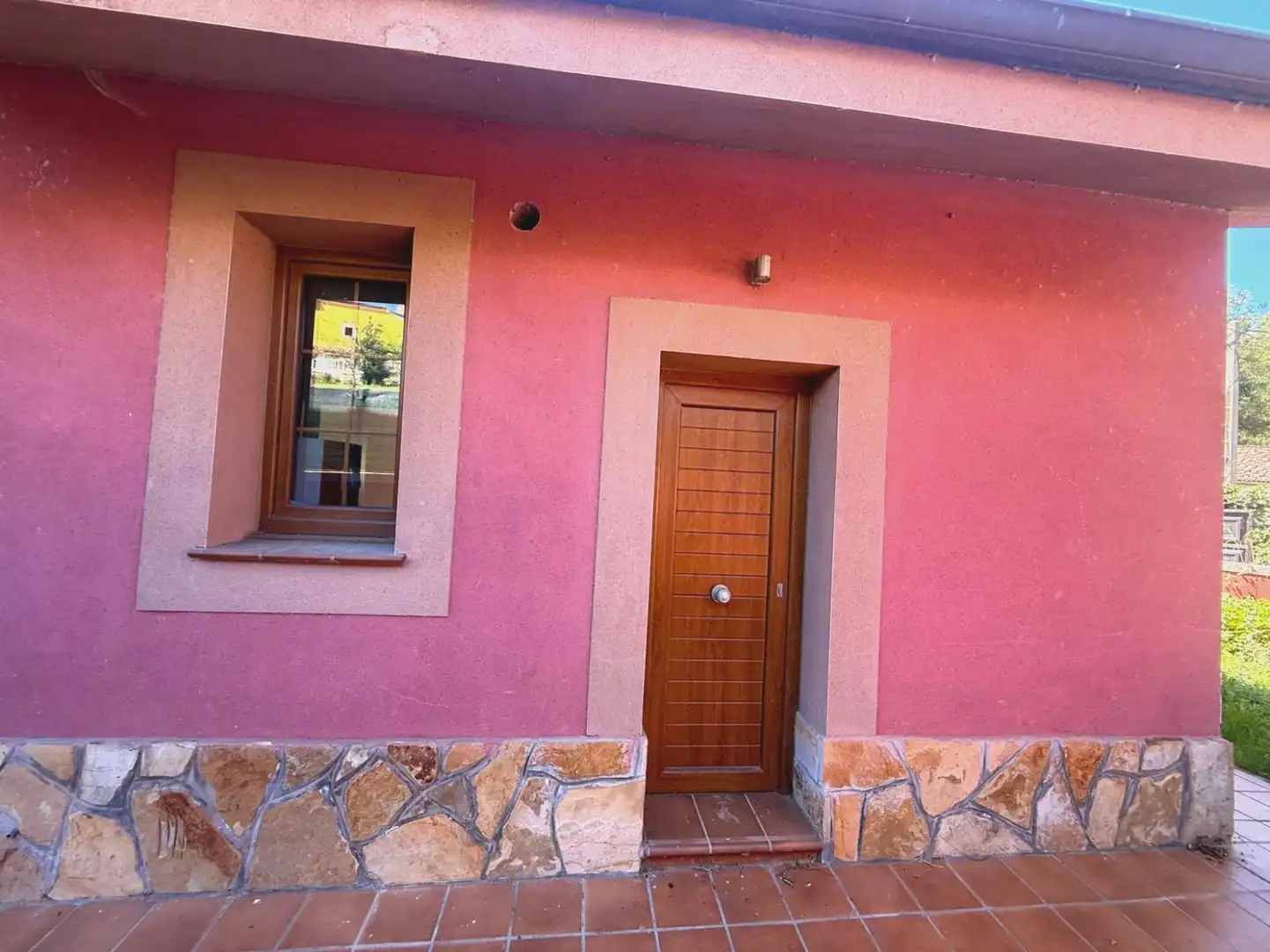 Vista exterior de Casa o chalet en venta en Castrillón con Calefacción, Jardín privado y Piscina